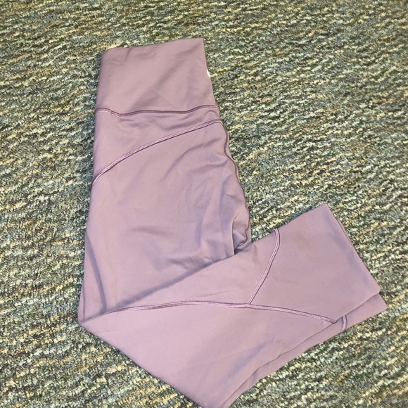 Purple lululemon leggings - Picture 2 of 2